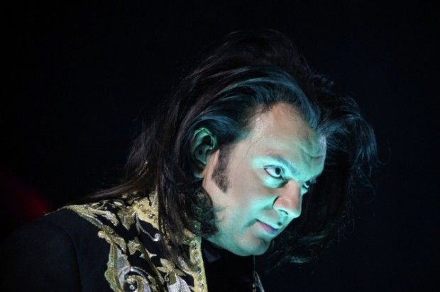 Киркоров 80 настай эмгэнийг “Ална” гэж сүрдүүлжээ