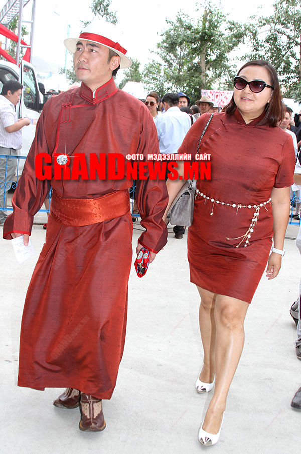 Скандал: Дуучин А.Хаянхярваа