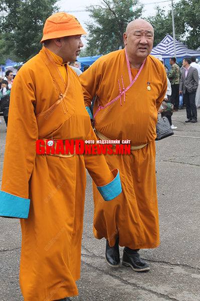 Тэргүүн хамбын супер айлдвар