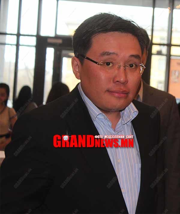 О.Магнайд мад тавих бодит үнэн