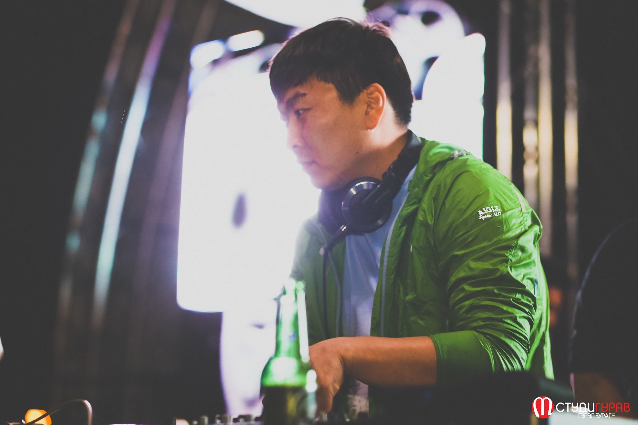 DJ Үүрээ: Цагаан үдэшлэгт 15 мянган залуус нэгдэнэ