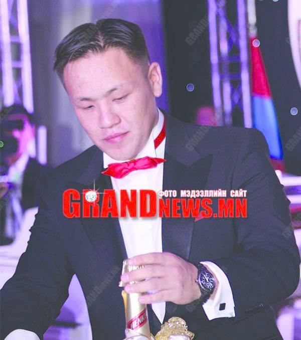 Н.Номтойбаяр ослын талаар тайлбар өглөө