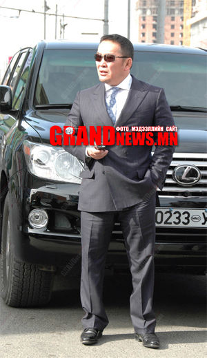 Х.Баттулга: Би ”Rolls Royce” унахаас ичдэг