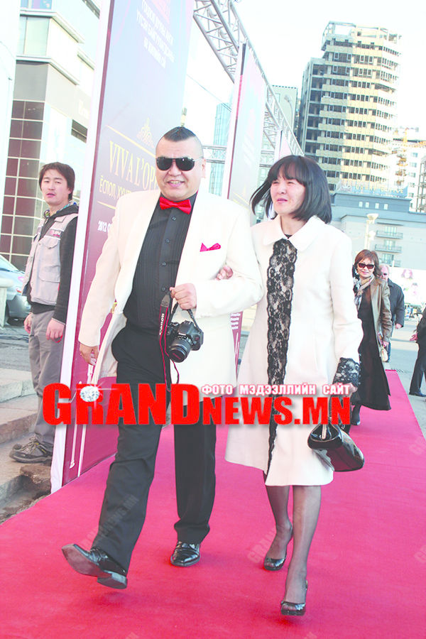 Сэтгэдэг гавьяат