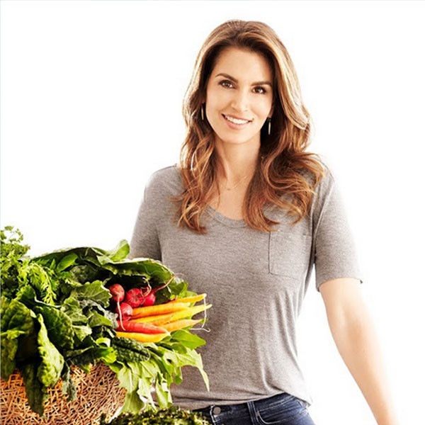 Синди Кроуфорд эрүүл хоолны цэсээ сурталчлав