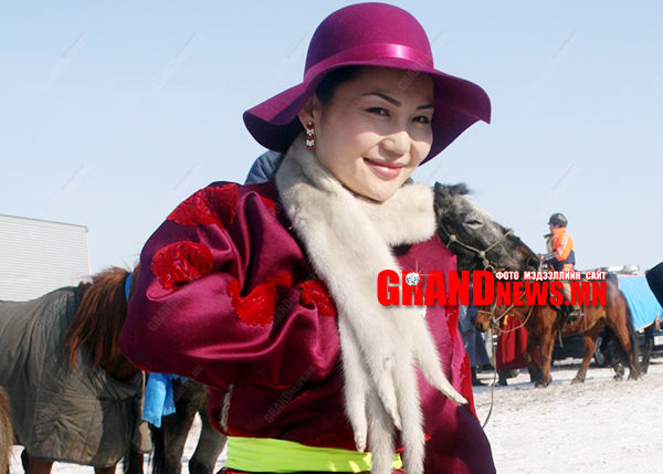 Скандал: МУГЖ Т.Баясгалан