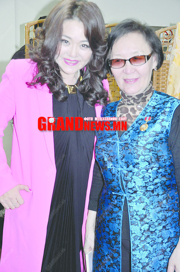 Versace Т.Ариунаа!