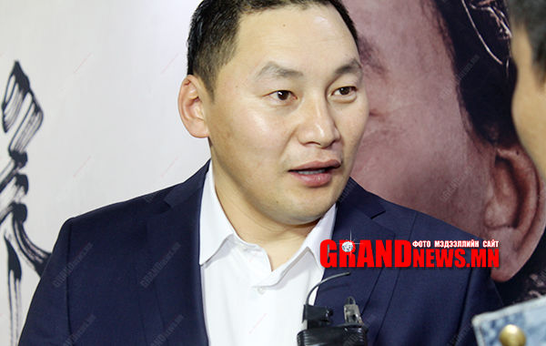 Жүжигчин Амараа: ”Би булган сүүлтэй” 