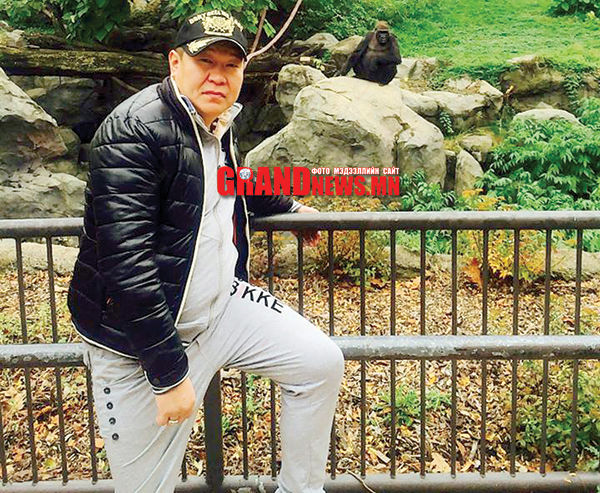 Марка: Архины цагаан солио тусаад үхье гэж байхдаа ханьтайгаа учирсан