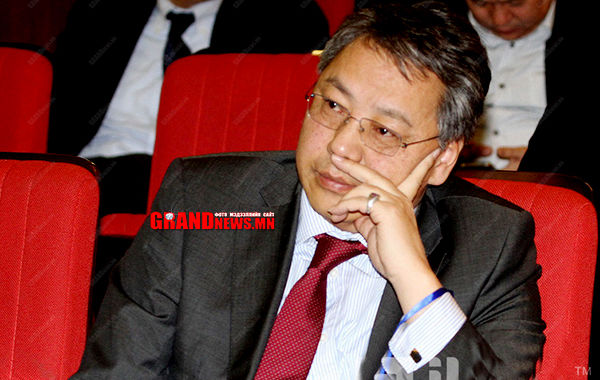 Скандал: Р.Амаржаргал