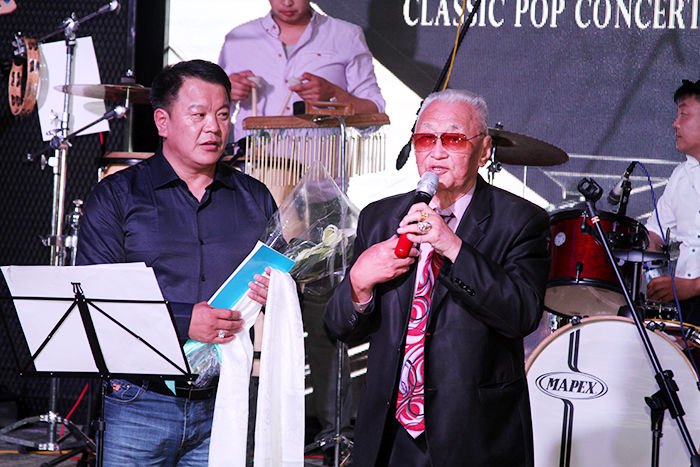 Ш.Сүрэнжавыг мэлмэрүүлсэн “Сэтгэлийн аяс”