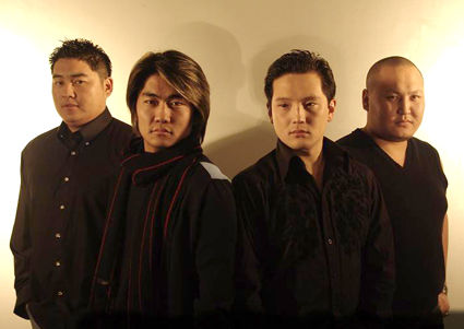 ”Номин талст”-ын дуучид том дарга нар болов