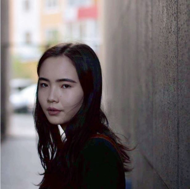 Асашёорюүгийн эхнэр Г.Тамирын залуу халаа Б.Ихэрсувд