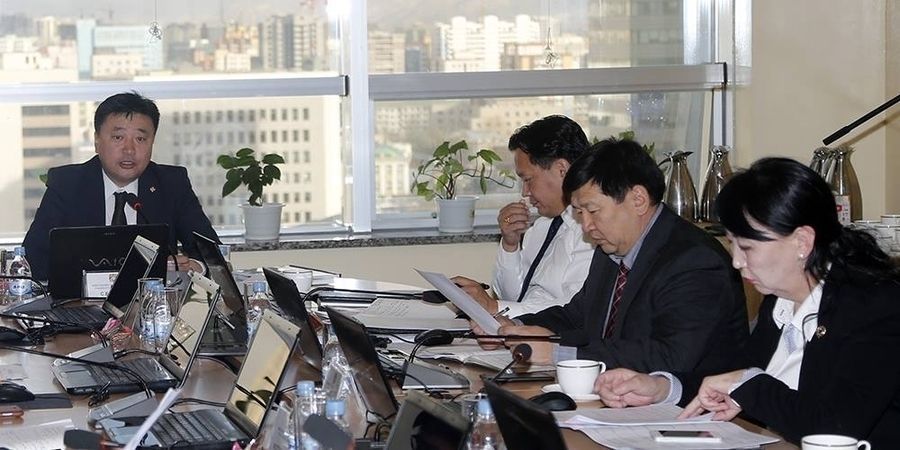 Улсаас санхүүжилт авсан ч ажлаа эхлээгүй байгаа ААН-үүдийн гэрээг цуцлахыг санууллаа