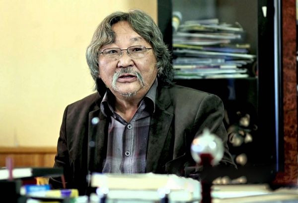 Б.Лхагвасүрэн: Мунхагийн дуугай нь үзэмжтэй