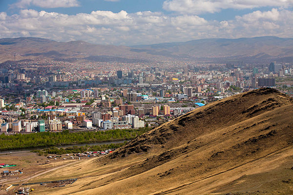 Маргааш ихэнх нутгаар дулаарна