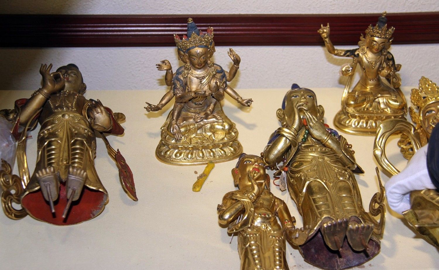 Бурхан хулгайлсан этгээдүүдийг илрүүллээ