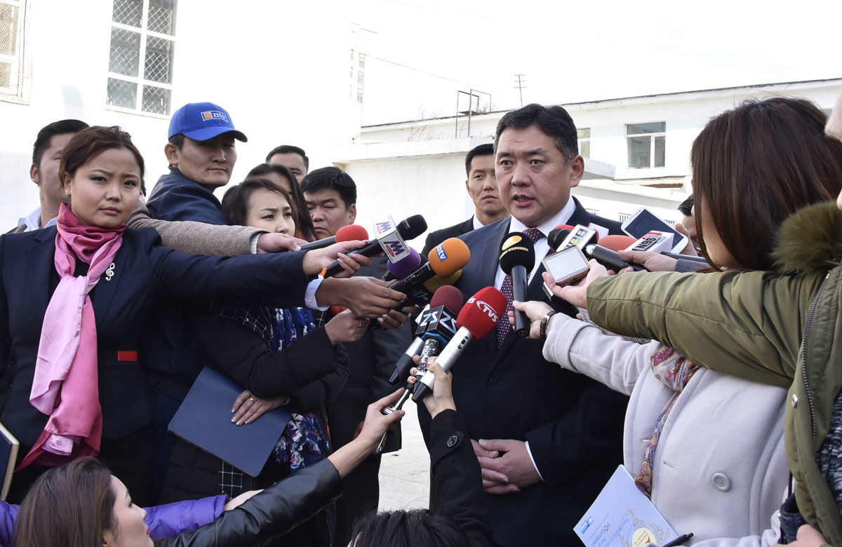 М.Энхболд: БНХАУ-тай ямар нэгэн зээлийн гэрээ, хэлэлцээр хийгдээгүй