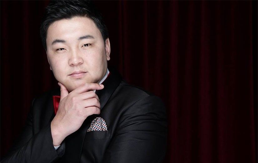 Гавьяат жүжигчин Г.Ариунбаатарт  “Чингис хаан” одон гардуулна