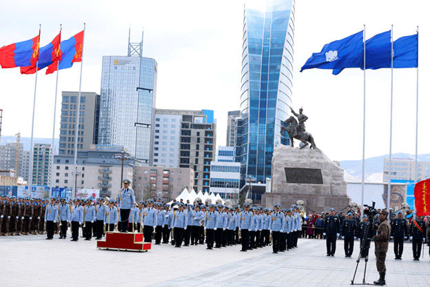 Энэ сард хоёр өдөр бүх нийтээр амарна