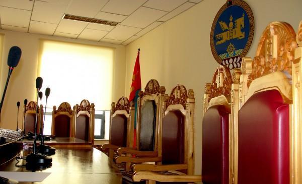 Цэцийн дунд суудлын хуралдаан хойшиллоо