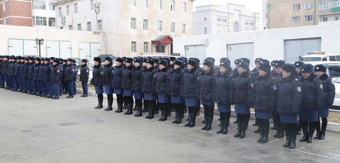 Өвлийн улирлын хувцсанд шилжинэ