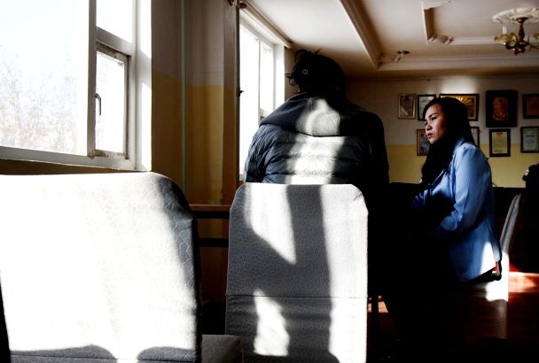 Н.Оюун: Хар тамхи хэрэглэдэг хүмүүсийн хөл бүдүүн, нарийн байх тохиолдол элбэг