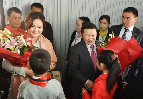 Н.Алтанхуяг болон гэргийд нь хилийн хориг тавьсаныг прокуророос үгүйсгэсэнгүй