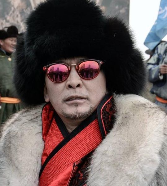 ОХУ-ын дипломат төлөөлөгчид зодуулсан иргэн дуучин Амараа гэв