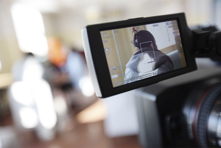 Энхээ: Хятадад байнгын гавтай байсан болохоор хөлийн судаснууд задарсан