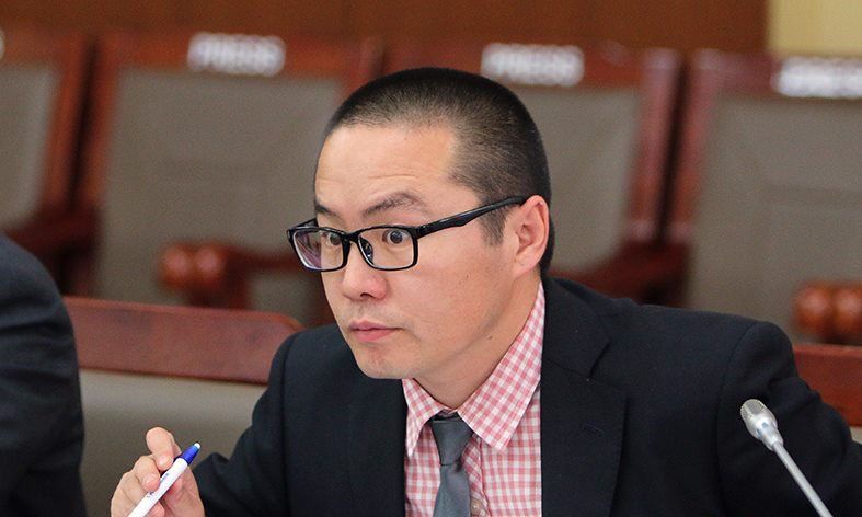 Г.Оюунболд: Арван мянган төгрөг хулгайлаад 10 жилийн хорих ялаар шийтгэгдсэн 