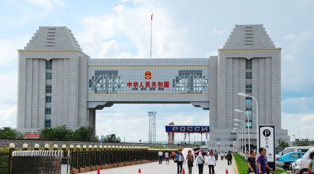 Урд хөршид Монголын нэрийг гутааж буй түшмэдийн балаг