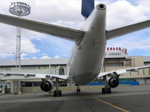  Агаарын бохирдлоос болж нислэгүүд саатжээ