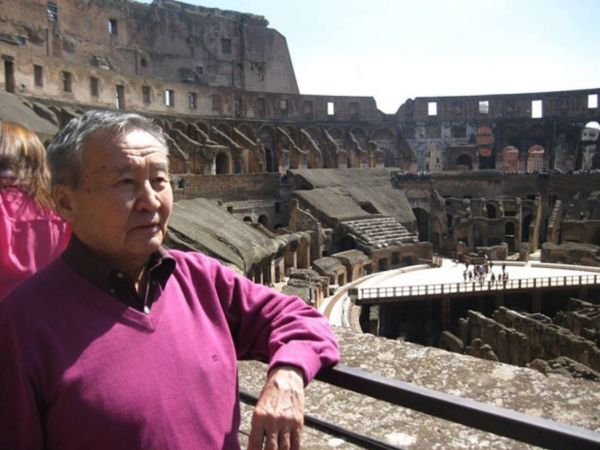 Хүүхдийн зохиолч Ж.Дашдондог Төрийн соёрхол хүртлээ