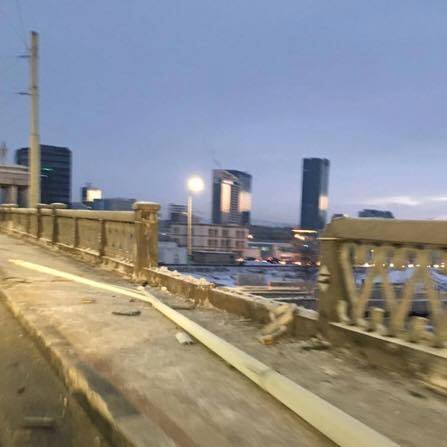 Энхтайваны гүүрний нэг эгнээг түр хаалаа