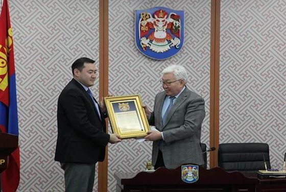 Баянзүрх дүүрэг 2016 онд