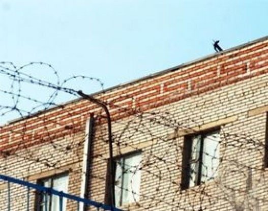 Хорих ангид камер, гэрэлтүүлэг хангалтгүй зөрчил илэрчээ