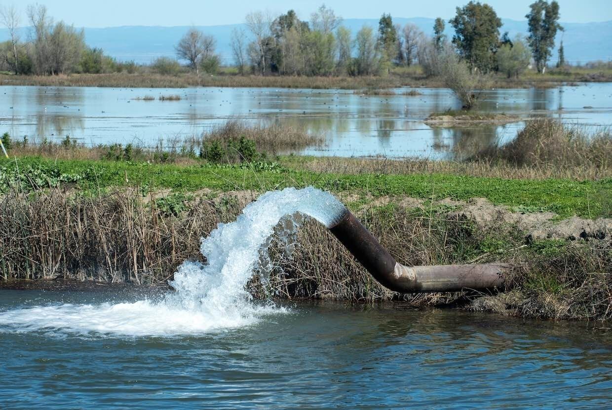 Хөрсний усыг ногоон байгууламж, авто машин угаалгын газруудад ашиглана