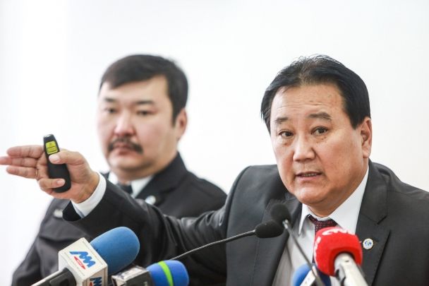 Централ тауэрт бөмбөг тавьсан гэх хэрэгт холбогдсон АНУ-ын иргэнийг албадан гаргажээ