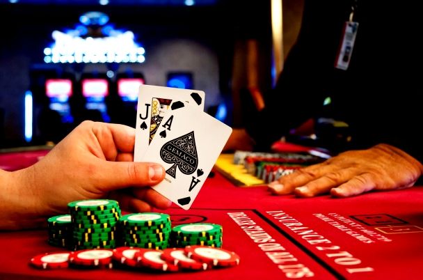 Мөрийтэй тоглоомын газар ажиллуулж байсан этгээдийг шалгаж эхэллээ