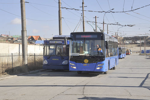 ”Аз сервис” ХХК-ны троллейбус шон мөргөж 7 хүн бэртжээ