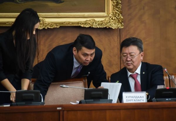 Ерөнхийлөгчийн сонгуулийн хуулийг энэ сарын 16-наас дагаж мөрдөх санал дэмжигдэв