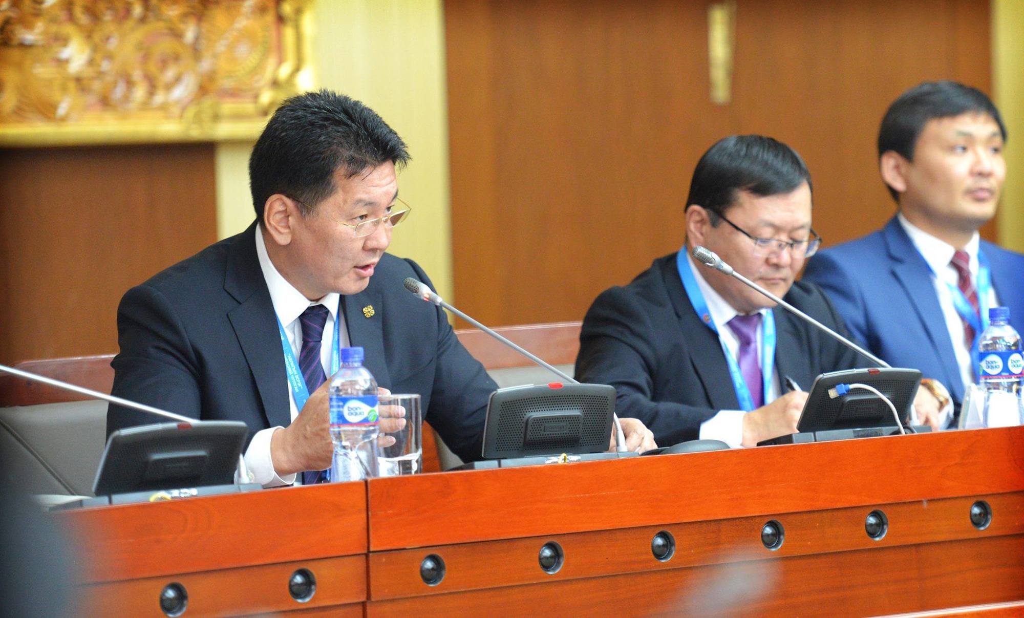 “Төрийн байгууллагын ил тод, шударга, хариуцлагатай байдал” салбар хуралдааныг Шадар сайд ахалж явууллаа