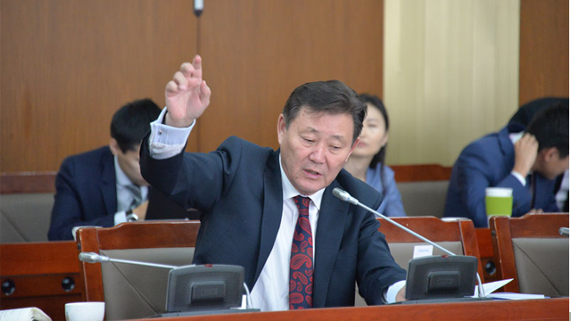 Д.Тэрбишдагва: АН-тай нийлж, Ерөнхий сайдаа томиллоо гэсэн нь гашуун ч үнэний ортой ҮГ