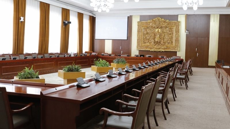 Эдийн засгийн байнгын хорооны хуралдаантай