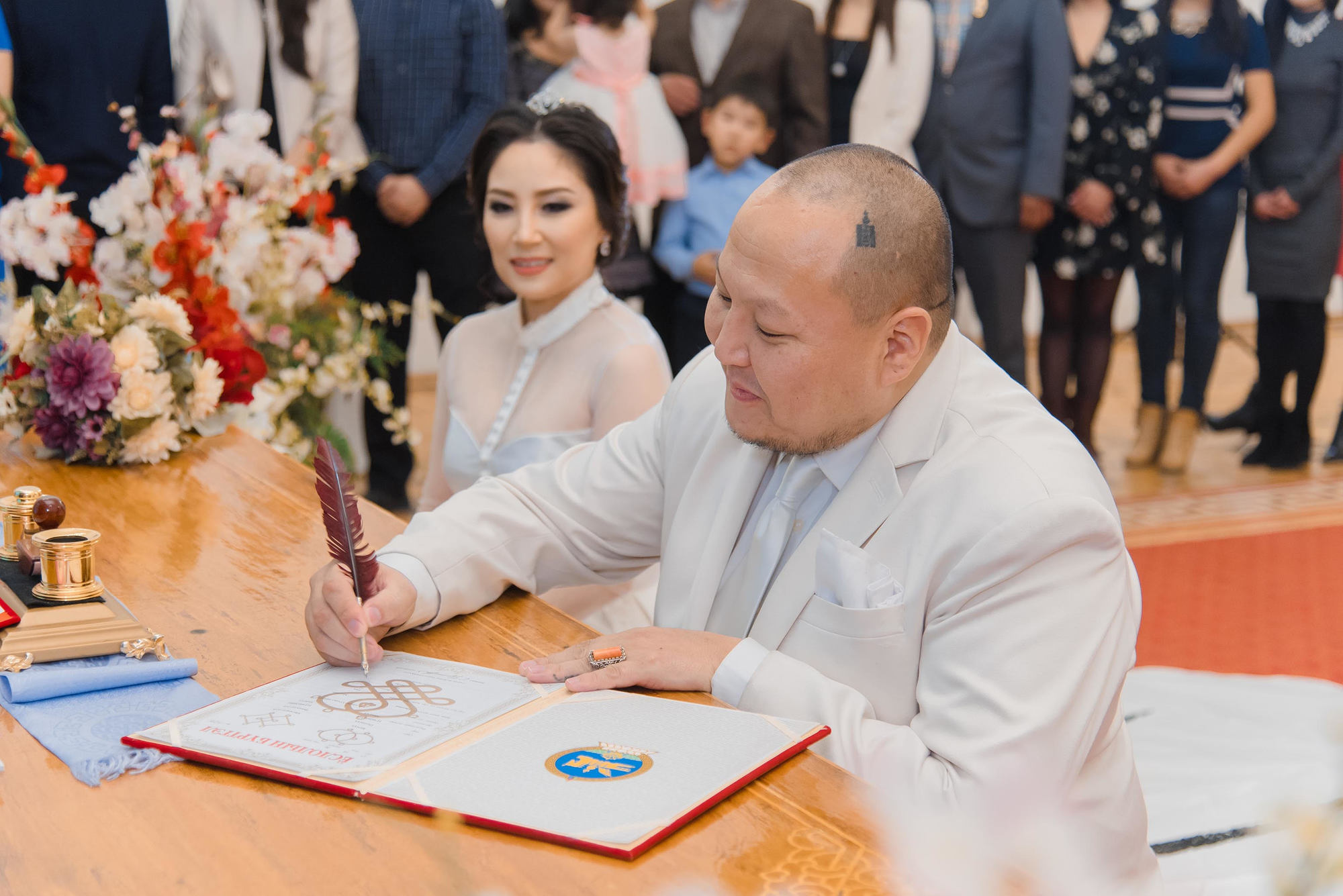 Дээгийгийн нууцлаг хурим болов