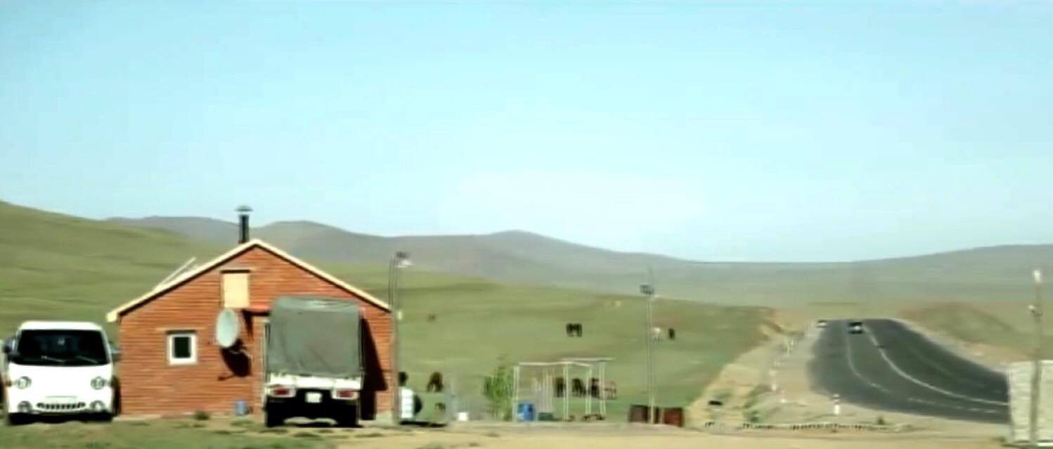 Гэр бүлийн долоон хүний аминд хүрсэн осолтой холбоотой гэх Ланд Круйзерийг олжээ