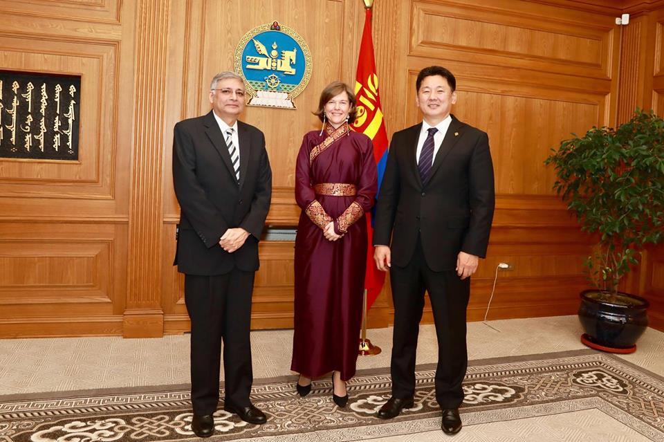 Ерөнхий сайдад Азийн Хөгжлийн банк 1.2 тэрбум ам.долларын санхүүжилт хийхээ мэдэгдлээ