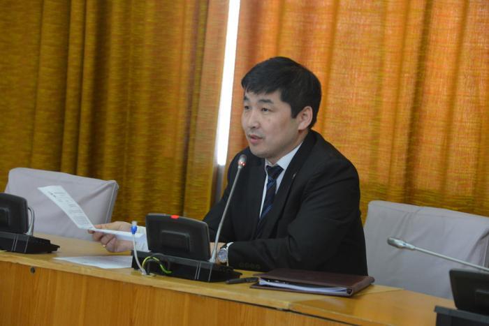 О.Баасанхүү: МАХН, МАН бол нэг угшилтай. Шударга тал нь МАХН-д орчихсон