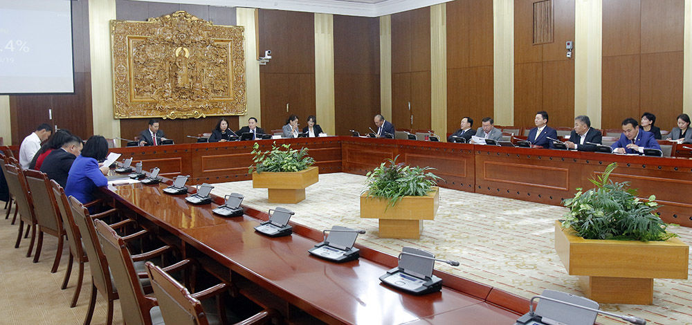 Б.Батзориг, Н.Цэрэнбат нарыг сайдад томилохыг дэмжив